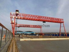 河北石家庄龙门吊出租_设备冬季保养方法