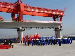 <b>云南文山架桥机厂家 出租50米220吨架桥机</b>