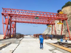 <b>云南临沧龙门吊租赁 全新租赁价格</b>