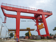 新型门式起重机的优化设计