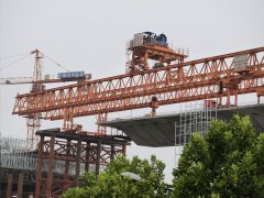 铁路型架桥机什么状况下需求维修？