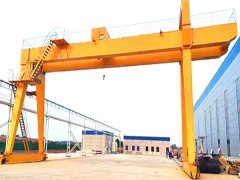 <b>龙门吊钢丝绳的磨损到什么程度必须更换</b>