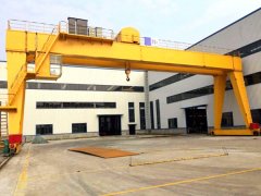 <b>长期闲置的龙门吊防潮防锈要如何处理</b>