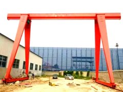 <b>龙门吊如何避免因重心偏移导致的翻倒事故</b>