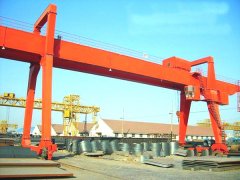 <b>龙门吊的小车电缆拖链选型标准是什么</b>