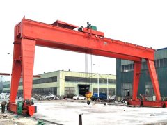 <b>龙门吊的制动器调整不当可能导致哪些后果</b>